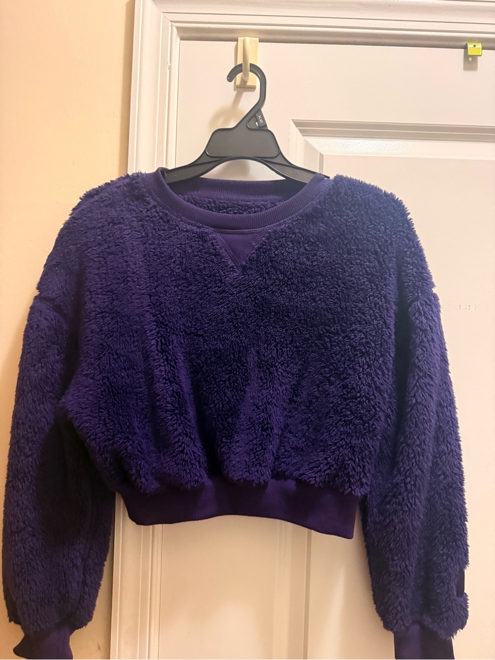 Savage X Fenty Plush Cropped Crewneck Sweater — Deep Purple